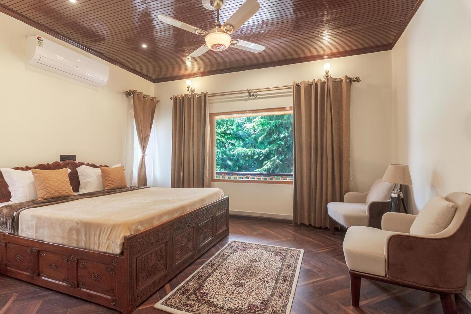 Srīnagar Stayvista At Pinewood Villa - Pet Friendly Villa With Lawn & Pool Table מראה חיצוני תמונה